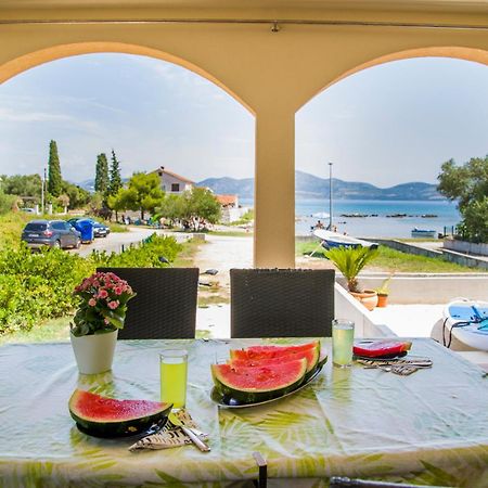 Holiday Home Nora Drače Екстериор снимка